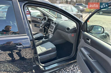 Універсал Ford Focus 2011 в 