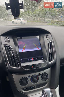 Универсал Ford Focus 2011 в 