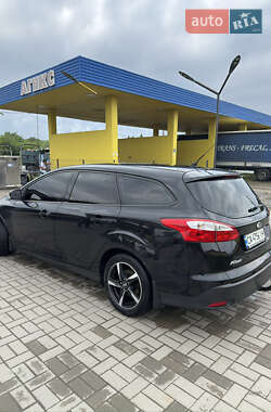 Універсал Ford Focus 2011 в 