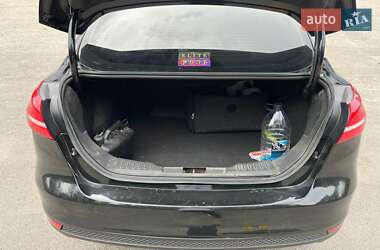 Седан Ford Focus 2016 в 