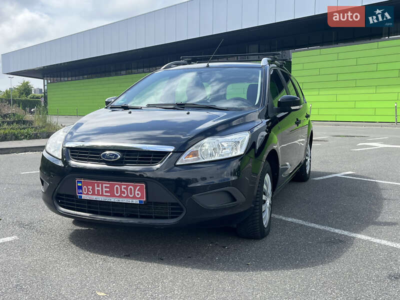 Универсал Ford Focus 2010 в Киеве