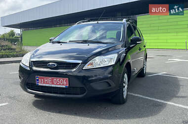 Универсал Ford Focus 2010 в 