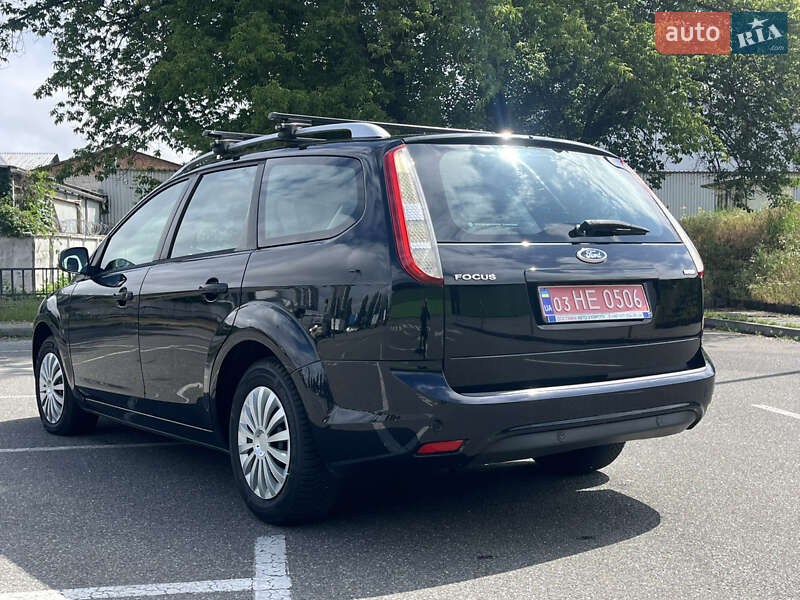 Универсал Ford Focus 2010 в Киеве