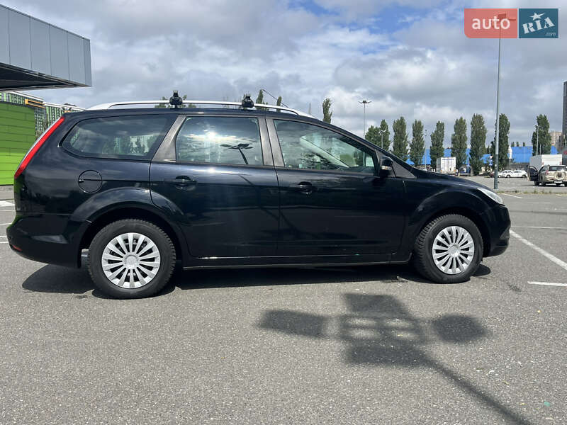 Универсал Ford Focus 2010 в Киеве