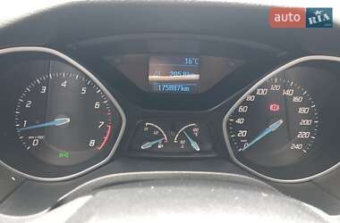 Универсал Ford Focus 2011 в 