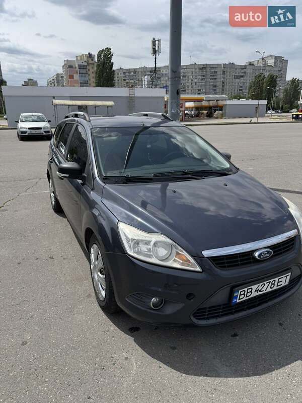 Універсал Ford Focus 2010 в 