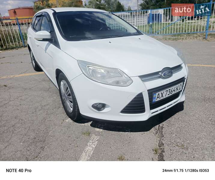 Универсал Ford Focus 2014 в 