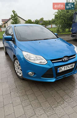 Седан Ford Focus 2012 в 