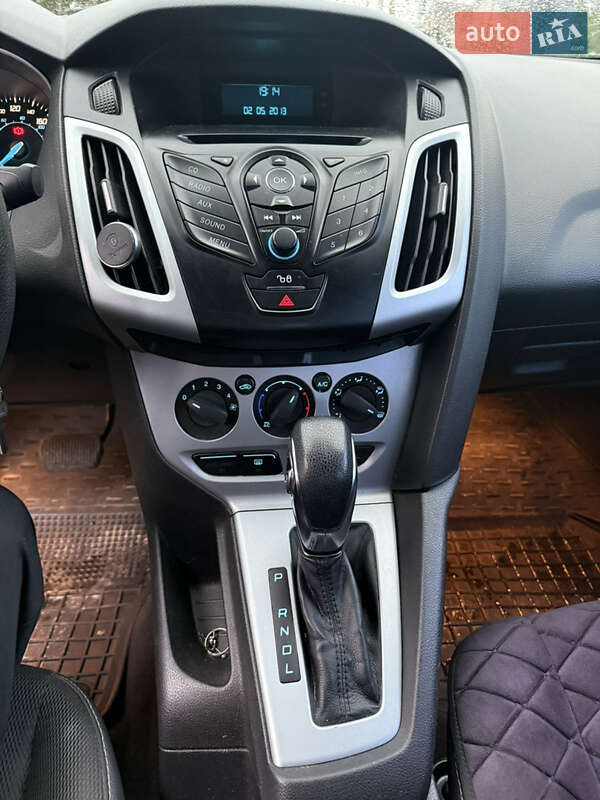Седан Ford Focus 2012 в Львове