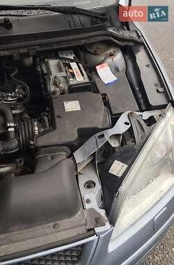 Хэтчбек Ford Focus 2007 в 