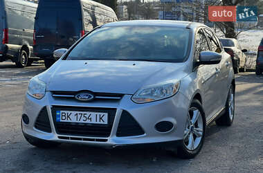 Хэтчбек Ford Focus 2012 в Ровно