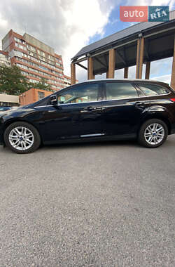 Универсал Ford Focus 2013 в 