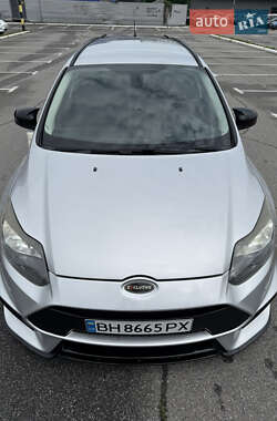 Универсал Ford Focus 2013 в 