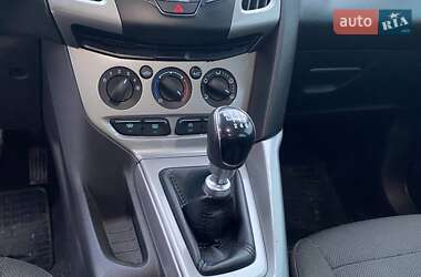 Универсал Ford Focus 2013 в 