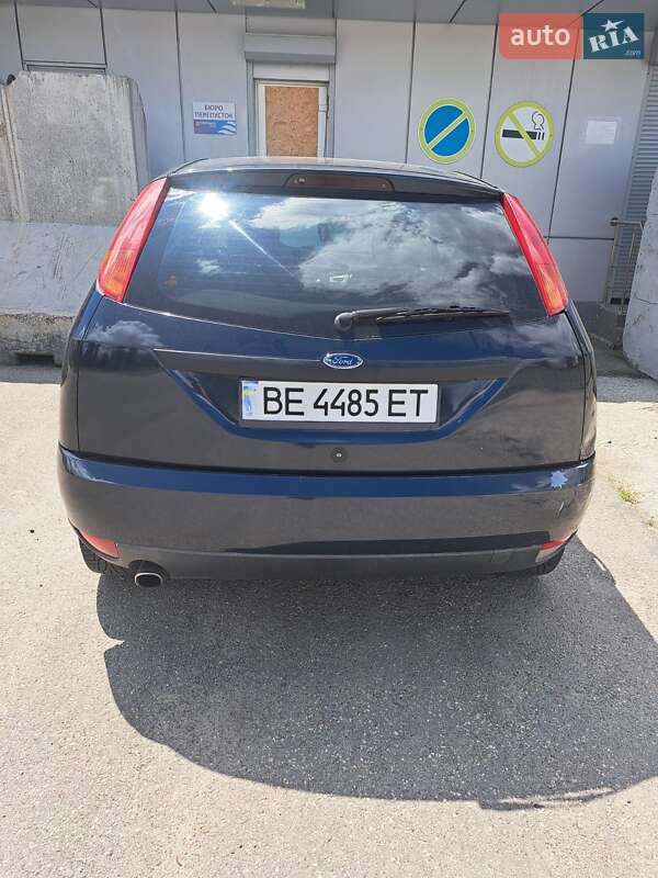 Хэтчбек Ford Focus 2001 в Николаеве