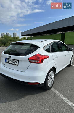 Хэтчбек Ford Focus 2017 в 