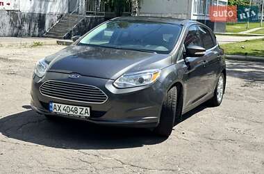 Хэтчбек Ford Focus 2017 в 