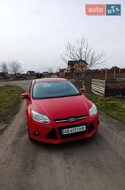 Хэтчбек Ford Focus 2013 в 
