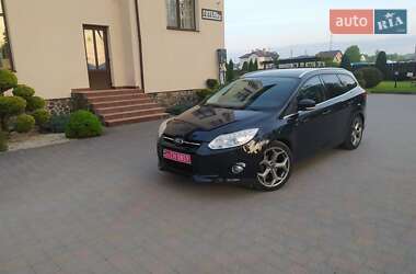 Универсал Ford Focus 2012 в 
