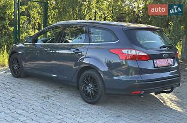 Универсал Ford Focus 2012 в 