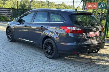 Универсал Ford Focus 2012 в 