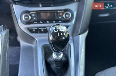 Универсал Ford Focus 2012 в 
