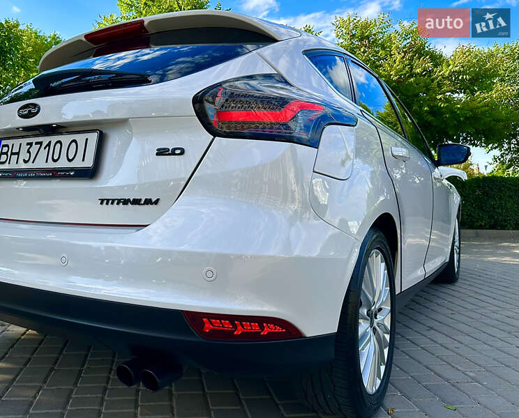 Хэтчбек Ford Focus 2015 в Одессе