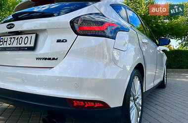 Хэтчбек Ford Focus 2015 в 