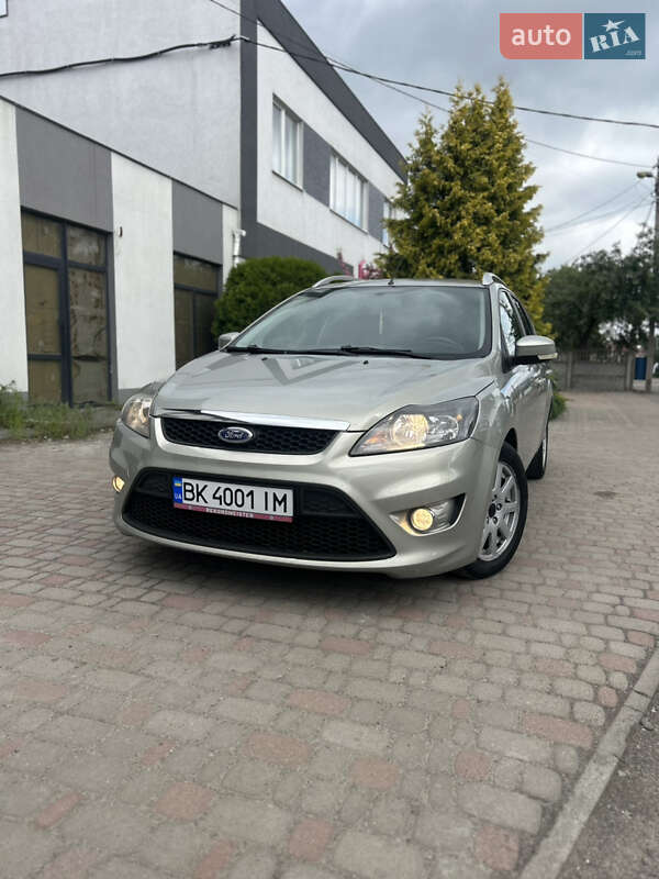 Универсал Ford Focus 2010 в Ровно