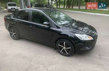 Седан Ford Focus 2011 в 