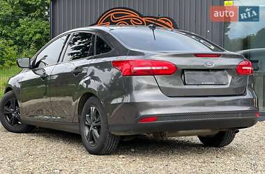 Хэтчбек Ford Focus 2018 в 