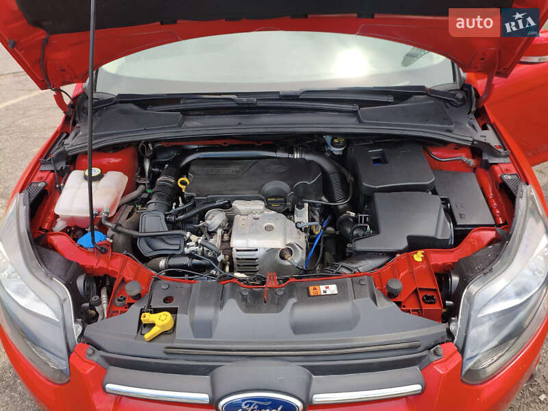 Хетчбек Ford Focus 2014 в Запоріжжі