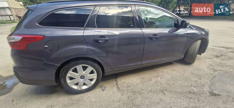 Универсал Ford Focus 2012 в Ивано-Франковске