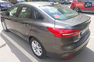 Седан Ford Focus 2017 в 