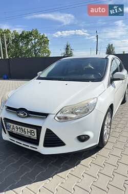 Хэтчбек Ford Focus 2011 в Киеве