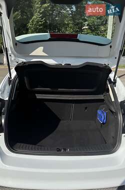 Хэтчбек Ford Focus 2011 в 