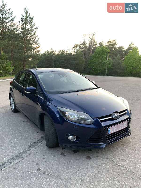 Хэтчбек Ford Focus 2011 в Чернигове