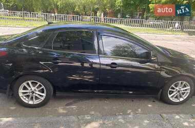 Седан Ford Focus 2016 в 
