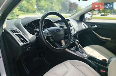 Седан Ford Focus 2017 в 