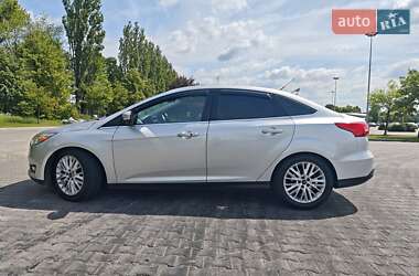 Седан Ford Focus 2017 в 