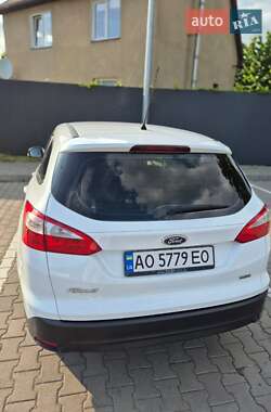 Універсал Ford Focus 2013 в 