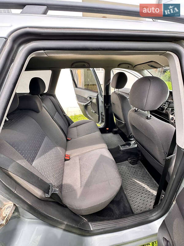 Универсал Ford Focus 2004 в Тячеве