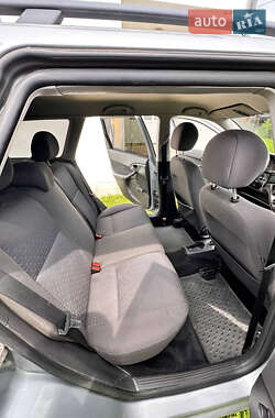 Универсал Ford Focus 2004 в 
