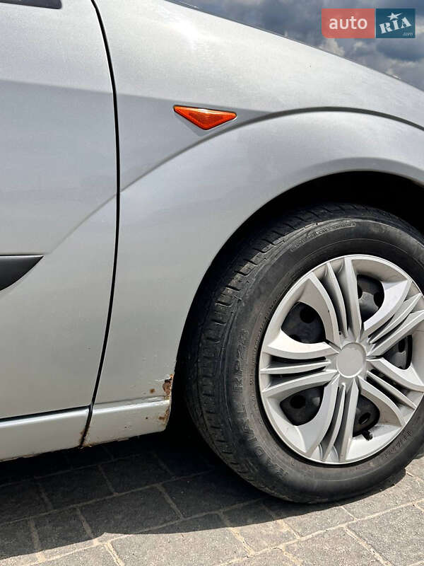 Универсал Ford Focus 2004 в Тячеве