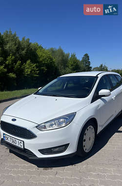 Универсал Ford Focus 2016 в 