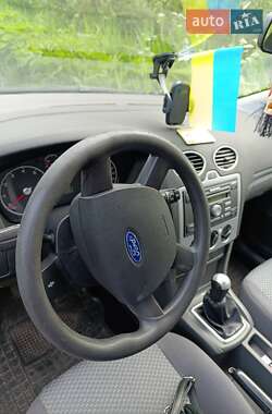 Универсал Ford Focus 2005 в 