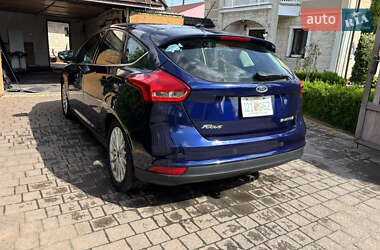 Хэтчбек Ford Focus 2017 в 
