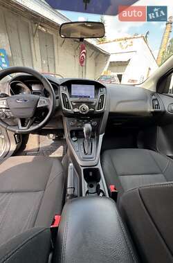 Седан Ford Focus 2017 в 