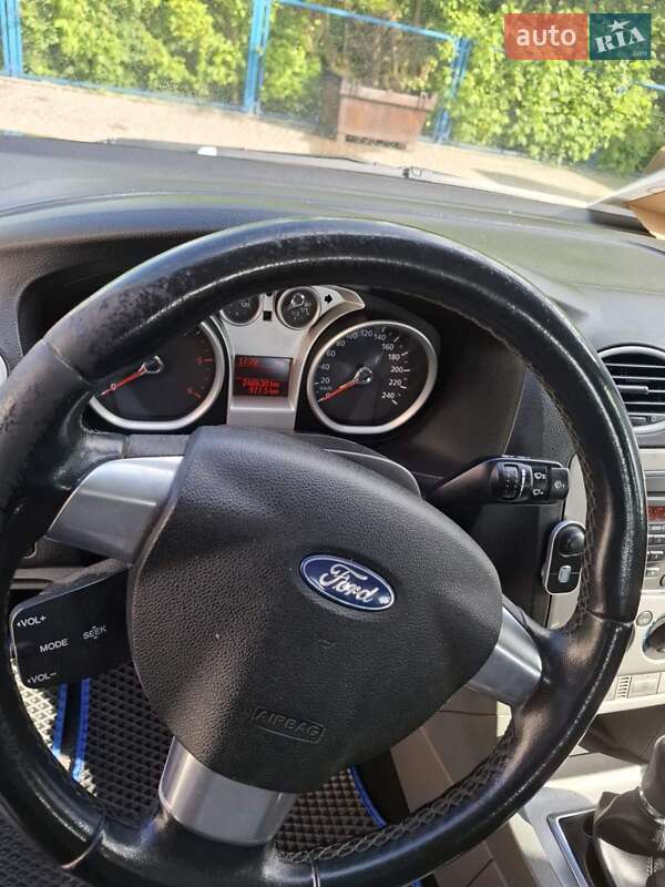 Универсал Ford Focus 2010 в Тернополе