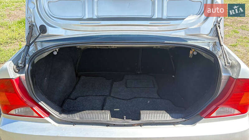 Седан Ford Focus 2001 в Києві